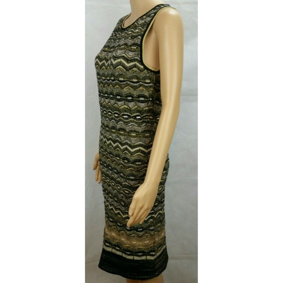 Minnie Rose Women's (M) Sleeveless Black, Gold, & Ivory Metallic Knit Deco Dress - Picture 5 of 12